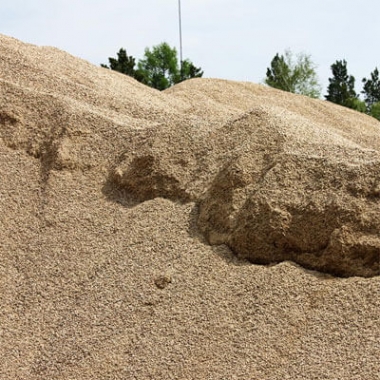 Купить крупнозернистый песок в Саратове
